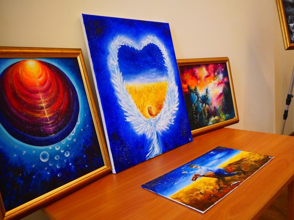 Zaporizhzhya hosted the presentation of an exhibition of Maksym Brovchenko’s space paintings