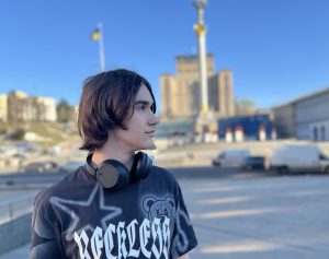 “Іноді я дійсно потребую підтримки, але найбільш я потребую розуміння”: Максим Бровченко на конференції з безбар’єрності