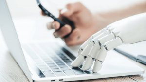 В Україні запустили безплатні курси з ШІ для школярів і вчителів